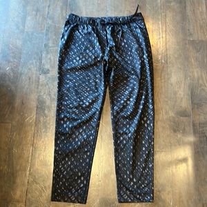 Lululemon size 6 Jet Crop Slims